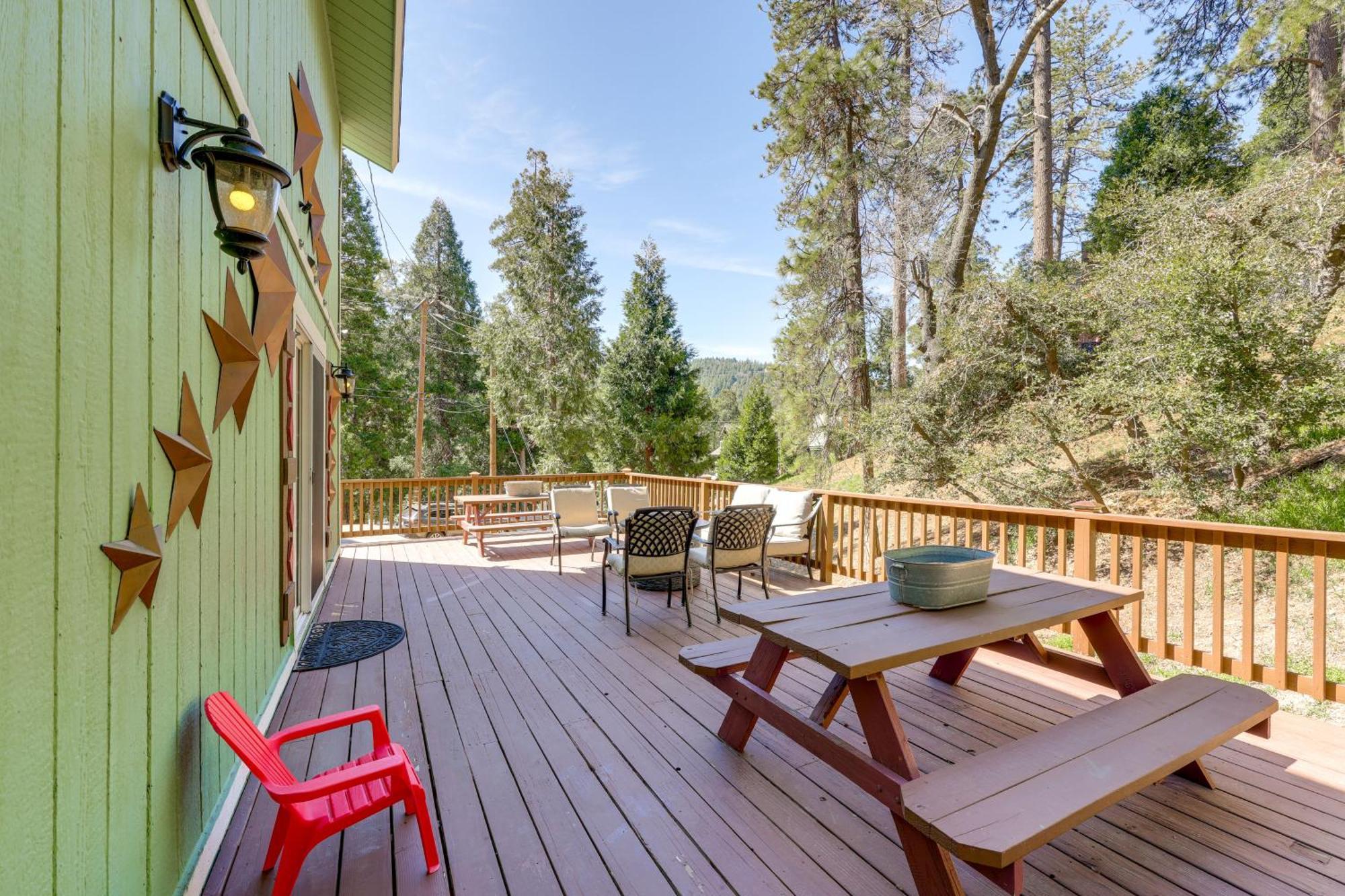 Remodeled Crestline Retreat Walk To Lake Gregory! מראה חיצוני תמונה